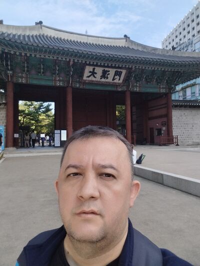  Praha,   Alisher, 40 ,   ,   