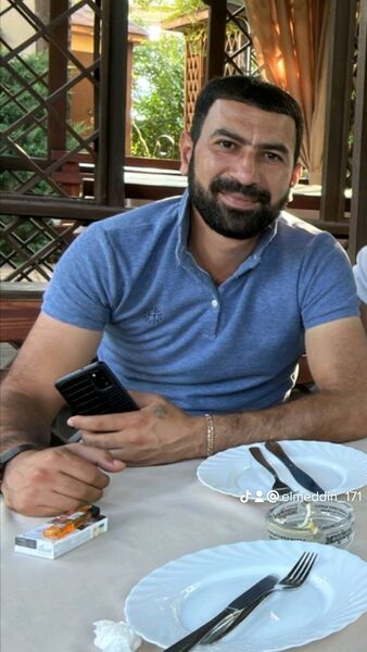  ,   Elmeddin, 32 ,   ,   