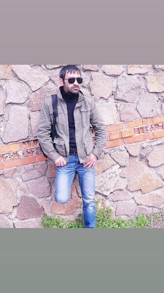  ,   David, 44 ,   ,   