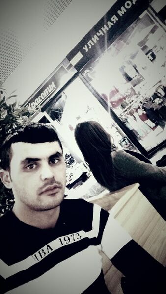  ,   Mustafo, 33 ,   ,   