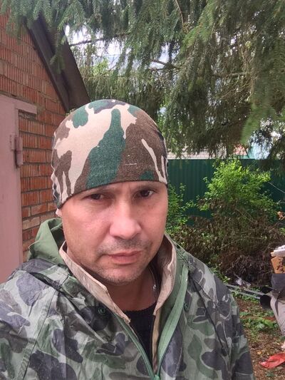  ,   Mikhail, 49 ,   ,   , c 