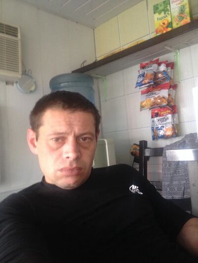  ,   Denis, 45 ,   ,   