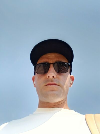 ,   Aleksandar, 36 ,   ,   