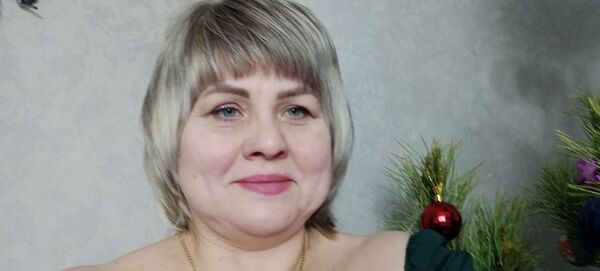 ,   Larisa, 51 ,   ,   