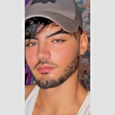  Algiers,   Zinou, 22 ,   ,   