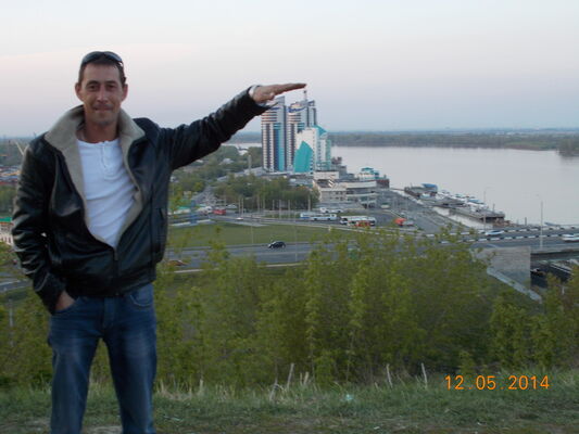  ,   Andrei, 46 ,     , c 