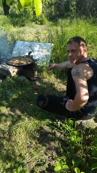  ,   Sasha, 42 ,   ,   , c , 