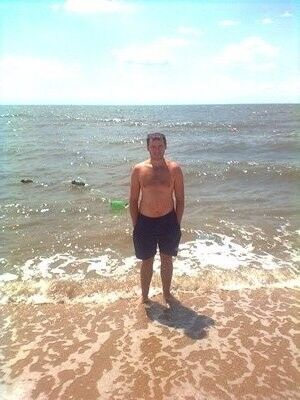  ,   Viktor, 46 ,   ,   , c , 