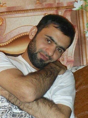  ,   Ali, 32 ,   ,   , c 