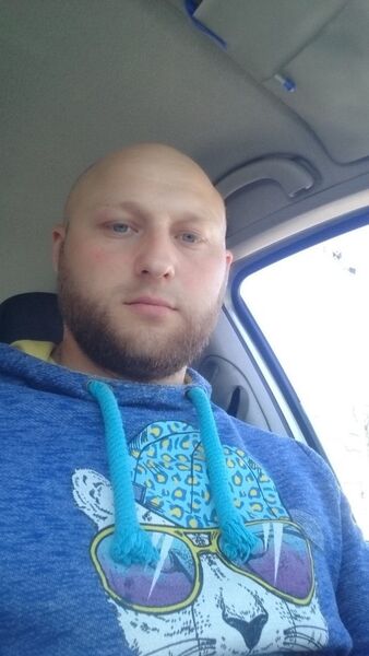  ,   Stanislav, 36 ,   
