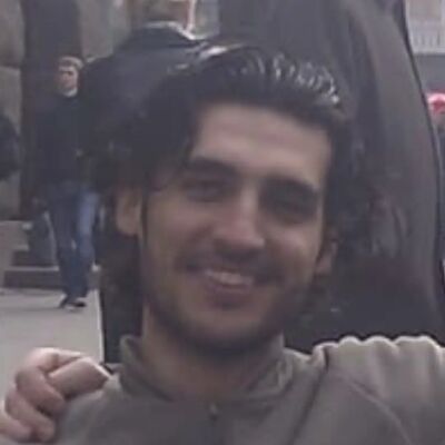  ,   Ali, 42 ,   ,   