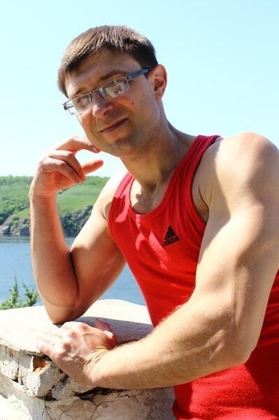  ,   Vitalii, 51 ,   ,   , c 