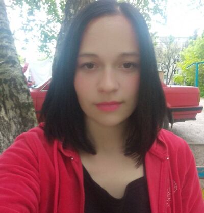 ,   Viktoriia, 23 ,   