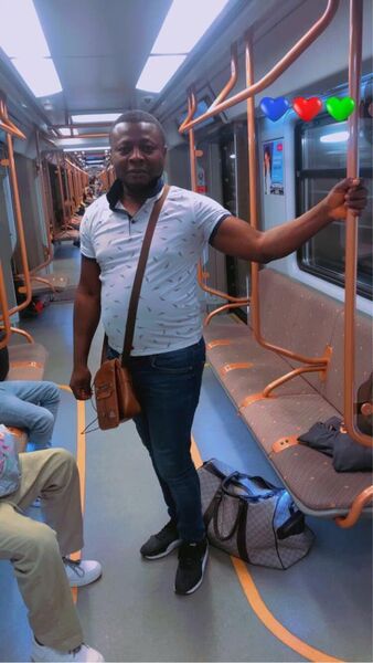  ,   Adelis, 43 ,   ,   