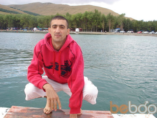  1554306  Armen, 46 ,    