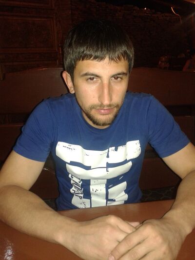  ,   David, 39 ,  