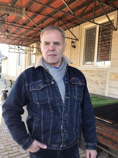  ,   Fedea, 61 ,   ,   , c , 