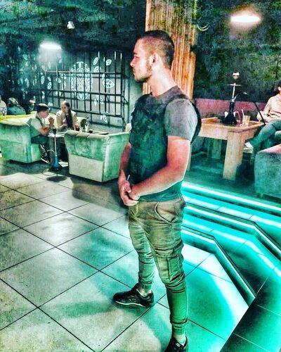  ,   Ruslan, 25 ,   ,   , c 