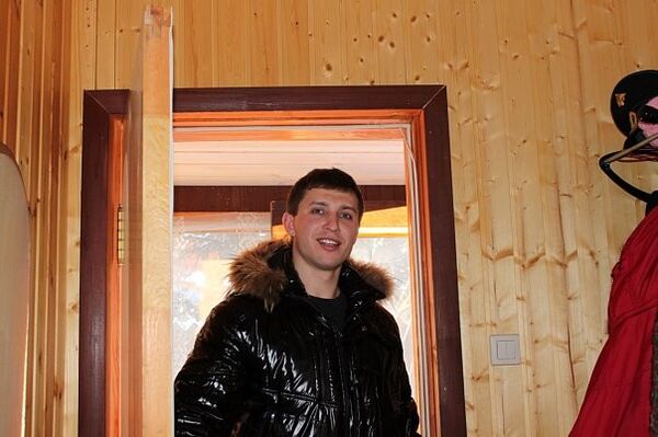  ,   Ivan, 48 ,   ,   , c 