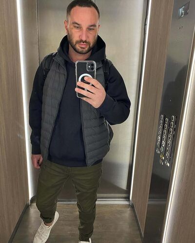  ,   MBrother, 35 ,   ,   , c , 