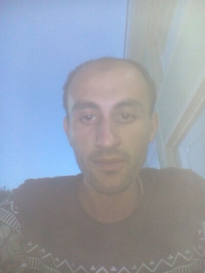  ,   Siroj, 32 ,   