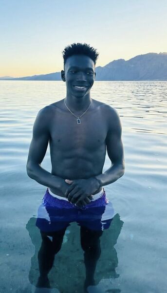  ,   Monzer, 25 ,   ,   