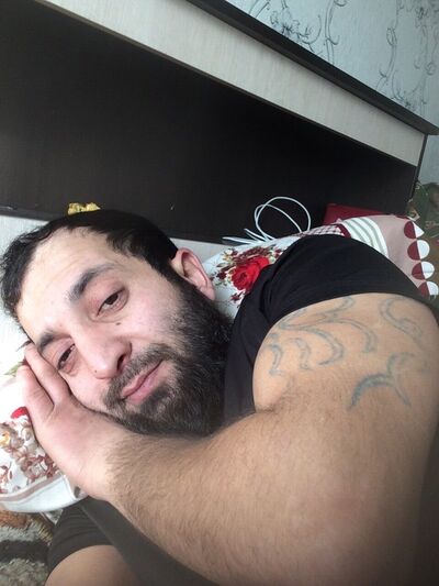 ,   Ruslan, 37 ,   ,   