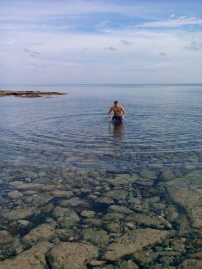  ,   Ura, 39 ,  