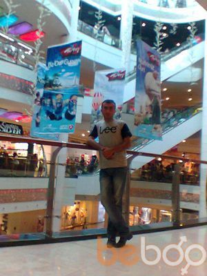  ,   Ali, 33 ,   