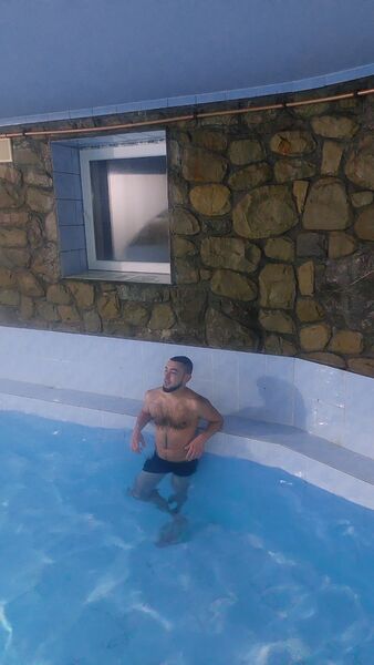 ,   Taras, 28 ,   ,   , 