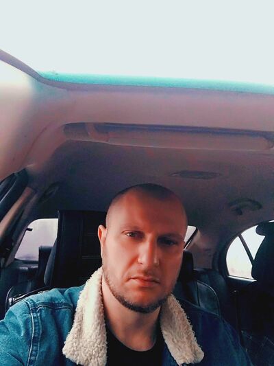  ,   Alex, 36 ,   ,   