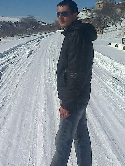  -,   Suren, 33 ,   ,   , c 