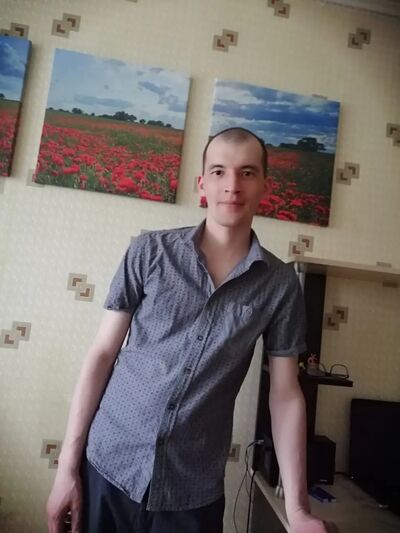 Easby,   , 32 ,   ,   