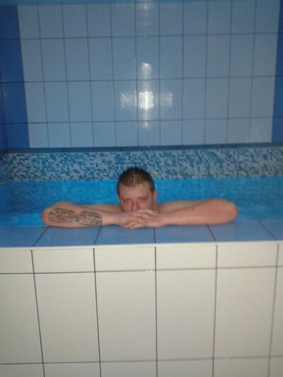  ,   Dimon, 33 ,   