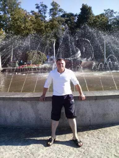  ,   Sergej, 49 ,   ,   , c 