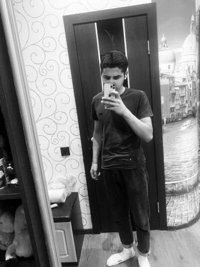  ,   Farid, 22 ,   ,   