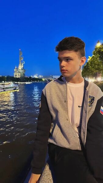  ,   , 19 ,     , c 
