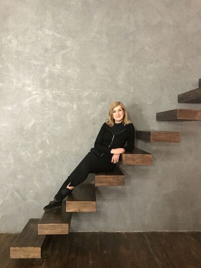  ,   Mari, 46 ,     , c 