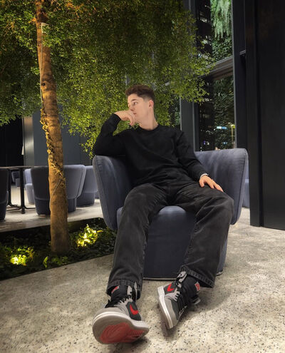  ,   , 28 ,   ,   , c 