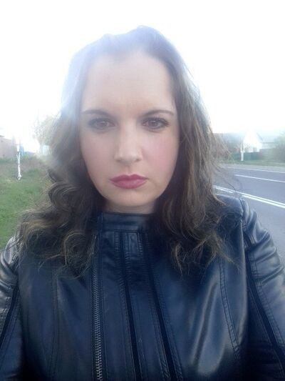  ,   Elena, 42 ,  