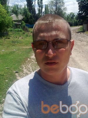  ,   Niklas, 40 ,   