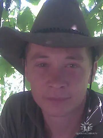  ,   Alexandru, 40 ,   ,   