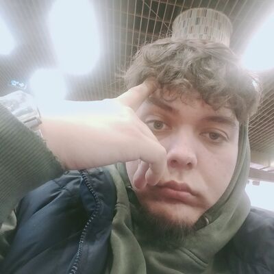  ,   Pavel, 26 ,   ,   