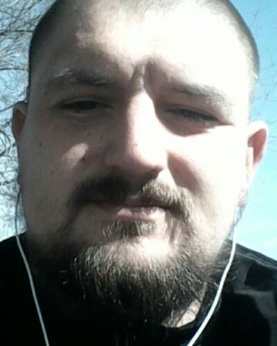  ,   Denis, 37 ,   ,   