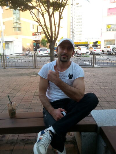  ,   Alfredo, 42 ,   , 