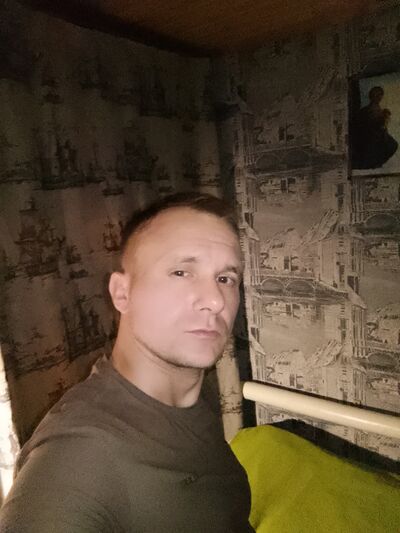   ,   Petr, 37 ,     , c 