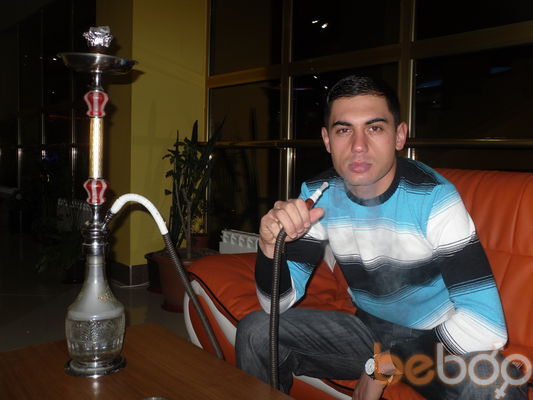  ,   Armen, 36 ,  