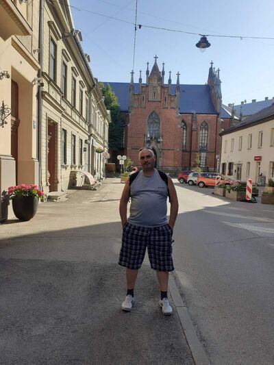  ,   Alex, 46 ,   ,   