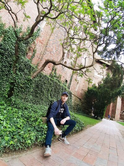  ,   Julian, 33 ,   ,   , c 