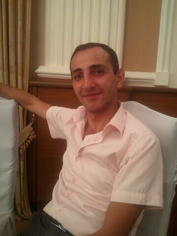  21044856  Arthur, 37 ,    